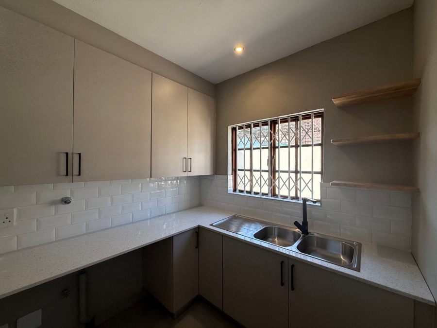 To Let 4 Bedroom Property for Rent in Meerhof North West